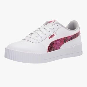 PUMA Classic Casual Athletic Carina Sneaker - 11